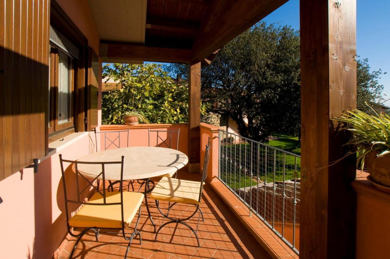 Agriturismo Poggio Corbello La Pesta Экстерьер фото