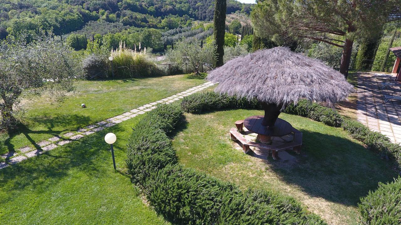 Agriturismo Poggio Corbello La Pesta Экстерьер фото